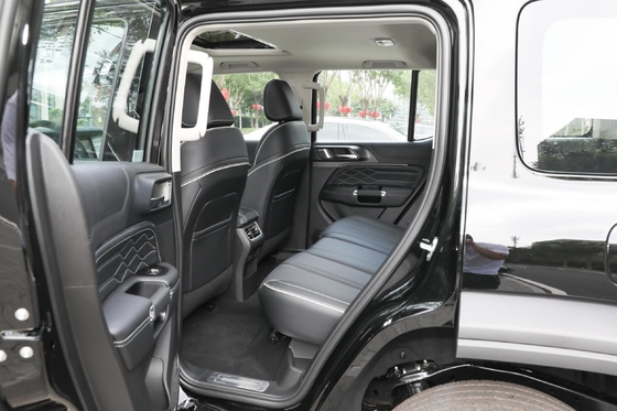 Wey Tank 300 SUV Euro VI Standard di emissioni e specchio di riscaldamento a regolazione elettrica