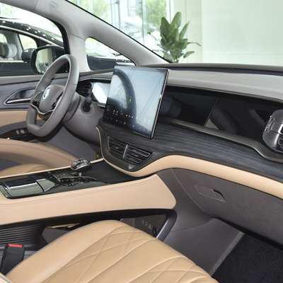 2022 Auto Nero/Azzurro Denza Dnine Dm-I Auto elettrica 945 Luxury Plug-In Hybrid Medium Mpv