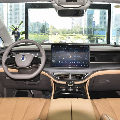 2022 Auto Nero/Azzurro Denza Dnine Dm-I Auto elettrica 945 Luxury Plug-In Hybrid Medium Mpv
