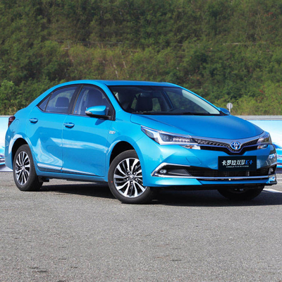 Auto ibride Toyota Corolla E-CVT con autonomia elettrica di 55 km e coppia massima di 207 Nm