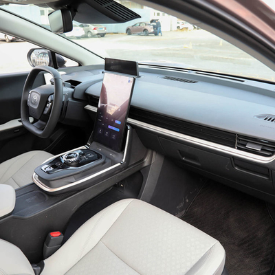 2023 TOYOTA BZ3 Auto elettrica ad alta configurazione con potenza massima di 100kW e 5 posti
