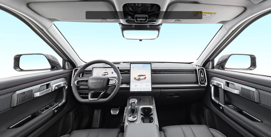 2023 Chery Explore 06 1.6T SUV 4WD Auto a benzina con Chery Euro VI colore interno scuro