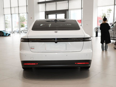 Big Space Auto ad alta velocità Nio Et7 ep9 es6 es7 es8 et5 200kWh Fast Electr Automobile Veicoli auto