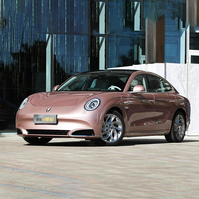 Mini auto elettrica per donne ORA Good Cat 305KM Mini Energy Vehicle 4401x1867x1633mm