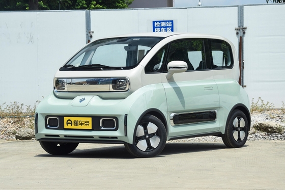 Baojun Kiwi Ev 2023 Automobile elettrica a quattro ruote motorizzata per adulti 4 posti Mini veicolo