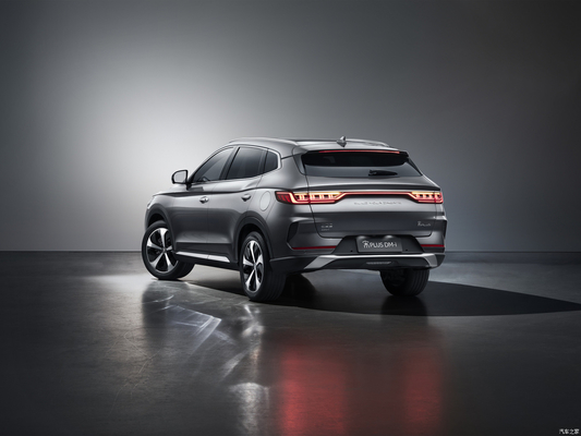 BYD Song Plus EV Champion Edition 333Ps Motore 605km Portata 4705*1890*1680 Dimensioni