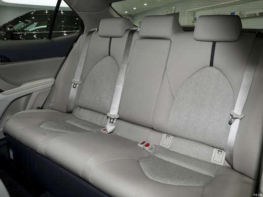 2023 Toyota Camry 2.0 Gvp Sedana Interni lussuosi ibrido plug-in 4635x1775x1470mm