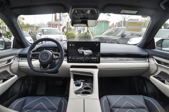Veicoli elettrici personalizzati rosso/azzurro Zeeker 001 Auto elettriche con 616 km di chilometraggio integrato