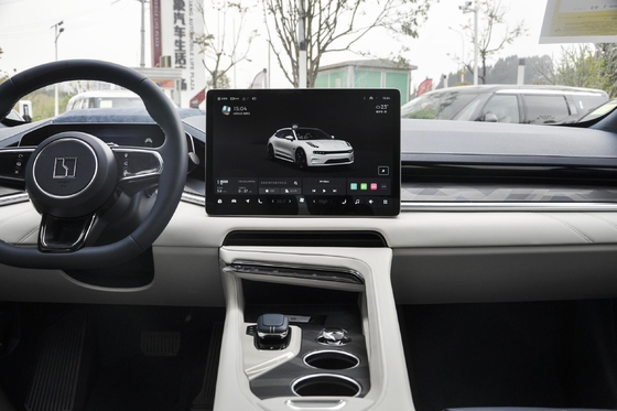 Veicoli elettrici personalizzati rosso/azzurro Zeeker 001 Auto elettriche con 616 km di chilometraggio integrato
