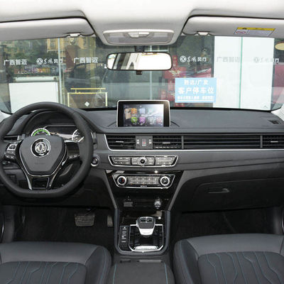 Dongfeng Fengxing S50 T1 T5 E1 M5 5 posti 415 km Sedan elettrica pura 4705*1790*1540mm
