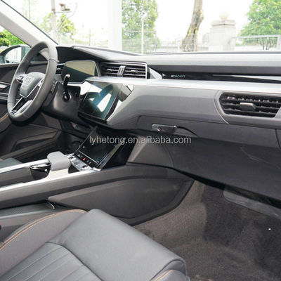 Veicolo energetico Audi E-Tron Potenza massima 230kW Peso del veicolo 2625kg dal cinese