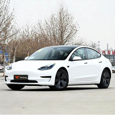Customized 4-door 5-seater Sedan Tesla Model 3 EV ad alta velocità con 5 posti