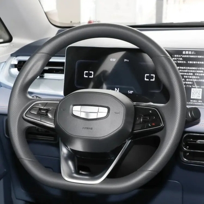 Geometria E 2022 401KM Linglong Tiger 4 posti Piccolo SUV elettrico con adulto bianco