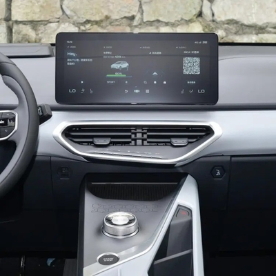 Geometria E 2022 401KM Linglong Tiger 4 posti Piccolo SUV elettrico con adulto bianco