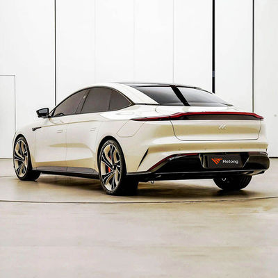 IM MOTOR L7 2022 Veicoli automobilistici dinamici da 5 posti e 425 kW di potenza massima