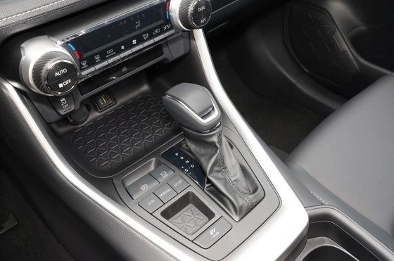 Geely Binyue 1.5T DCT 5 porte 5 posti auto a sinistra guida auto SUV usate più vendute