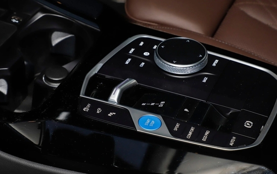 535 km di alta resistenza SUV elettrico puro BMW 2023 ix3 Prodotto con 400N.m coppia massima
