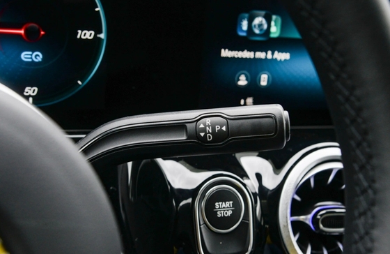 Luxury Meets Efficiency Mercedes-Benz EQA 2023 SUV compatto con coppia massima di 385N.m