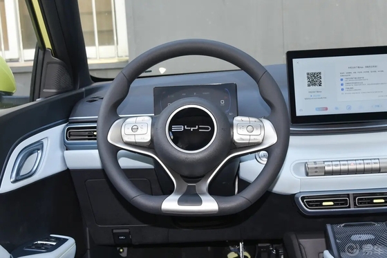 BYD E2 Auto elettrica con sterzo sinistro 405 km di autonomia e 0,5 ore di ricarica rapida