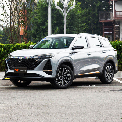 Veicoli a combustibile ad alta velocità Changan CS75 Plus touch screen e spazio libero minimo 15°-20° SUV