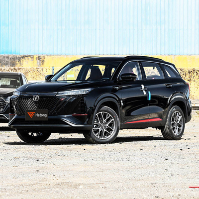 Veicoli a combustibile ad alta velocità Changan CS75 Plus touch screen e spazio libero minimo 15°-20° SUV