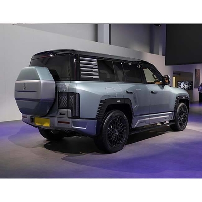 Electric BYD Yangwang U8 SUV di lusso con autonomia estesa 5 porte 5 posti