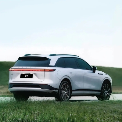 2024 XPeng G9 SUV elettrico 500 KM Long Range e 230 kW di potenza totale del motore per il mercato