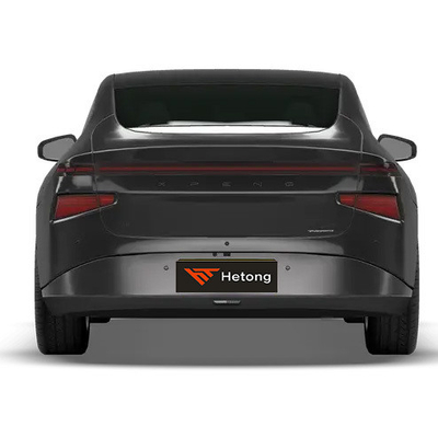 2024 Xpeng P7 5 posti 2WD Energy Car Auto con sterzo sinistro in nero/rosso/bianco