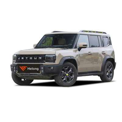 Jetour Traveller 2024 SUV a quattro ruote con Quick Speed Up e Jetour Traveller 2.0T rosso/blu
