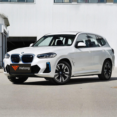 2022 BMWS Ix3 SUV Auto elettrica con potenza massima di 210kW e scelte di colore rosso / blu