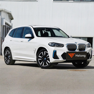 2022 BMWS Ix3 SUV Auto elettrica con potenza massima di 210kW e scelte di colore rosso / blu